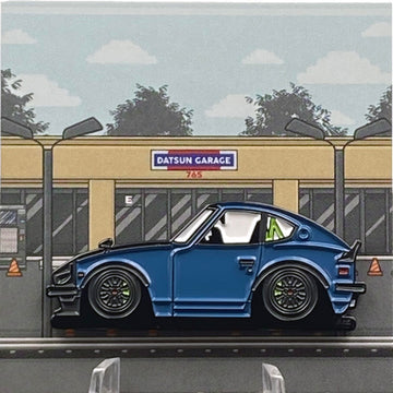 DG 240Z (Shop Build) Enamel Pin