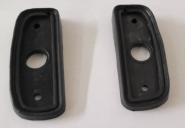 License Plate Lamp Seal Kit 1968-73 (510) Wagon Only