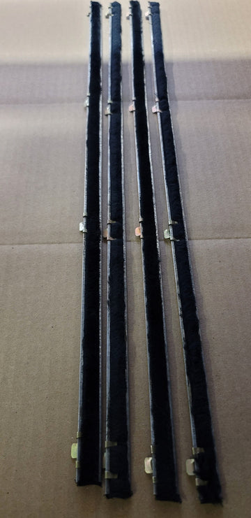 Window Scrapers Kit 1965-71 (520 / 521)