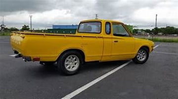 Rear Glass Seal 1972.5-79 (620) King Cab Only