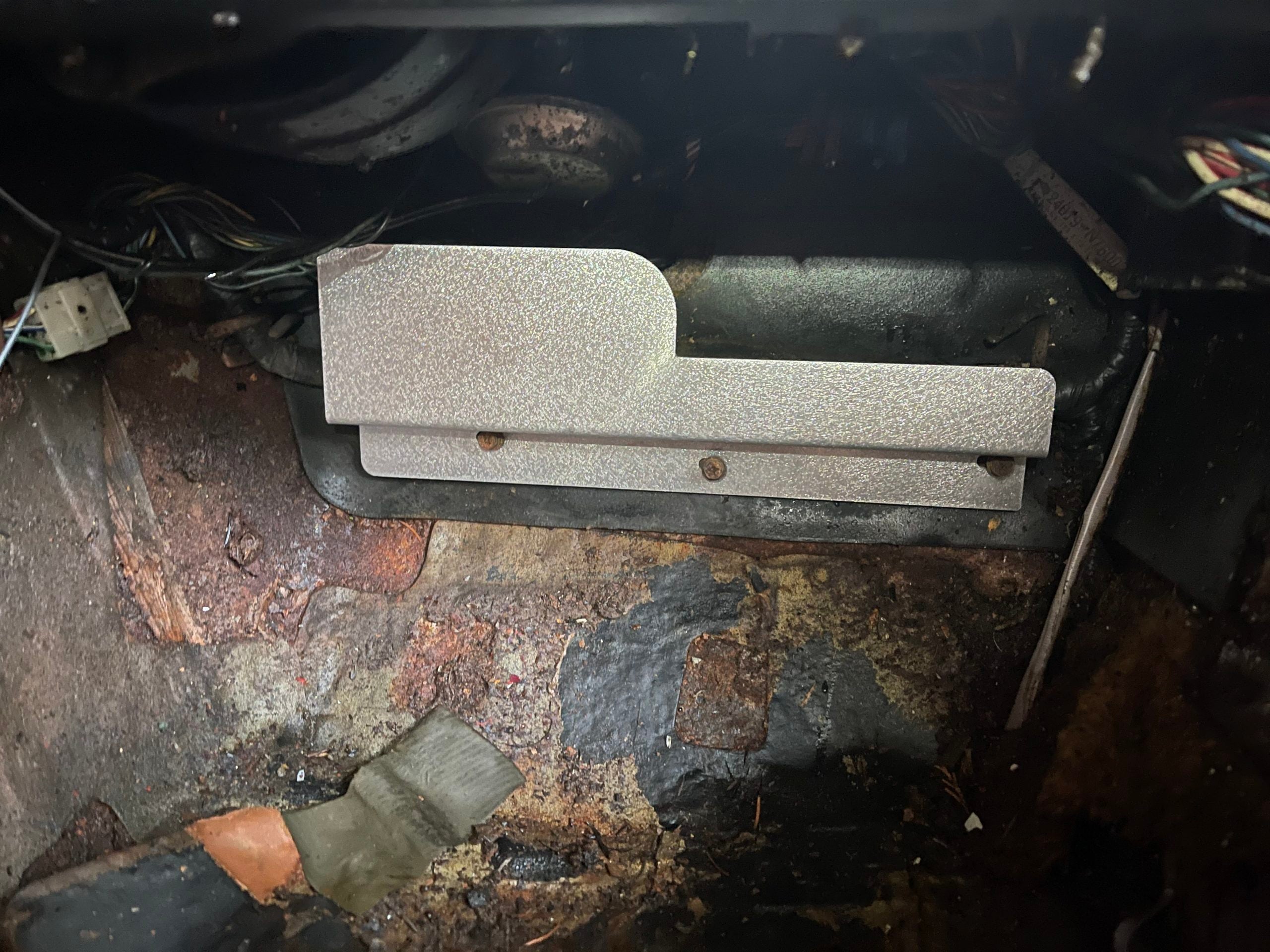 Firewall Carpet Hold Downs 1975-78 (280Z)