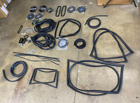 43 Piece Premium Weather Seal Set GROOVED 1970-73 (510) Wagon Only