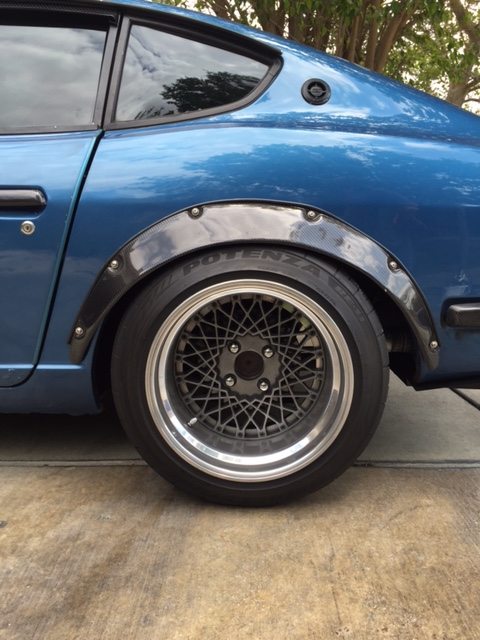 240z carbon outlet fiber fender flares
