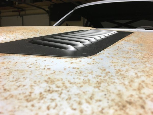 Louvered 280Z Hood Vents