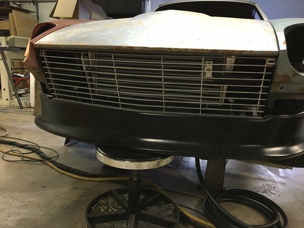 Front Grill With Turn Signal Delete 1974.5-78 (260Z / 280Z)