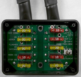 Long Pigtail Blade Style Fuse Box 1970-71 (240Z)
